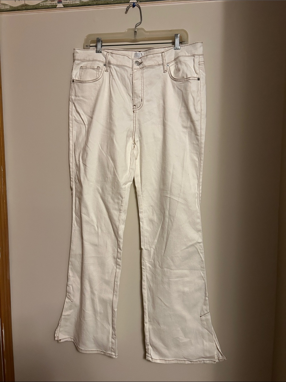 Time @ Tru cream color high rise flare jeans with brown accent stitching size 16